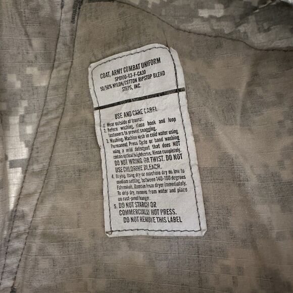 US Military ACU‎ Army Combat Uniform Coat UCP Digital Camo Ripstop Medium Reg - Picture 15 of 16